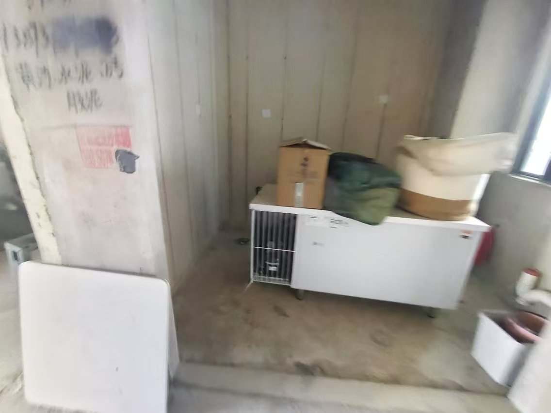 宏盛·新华府  4室2厅2卫   86.80万室内图1