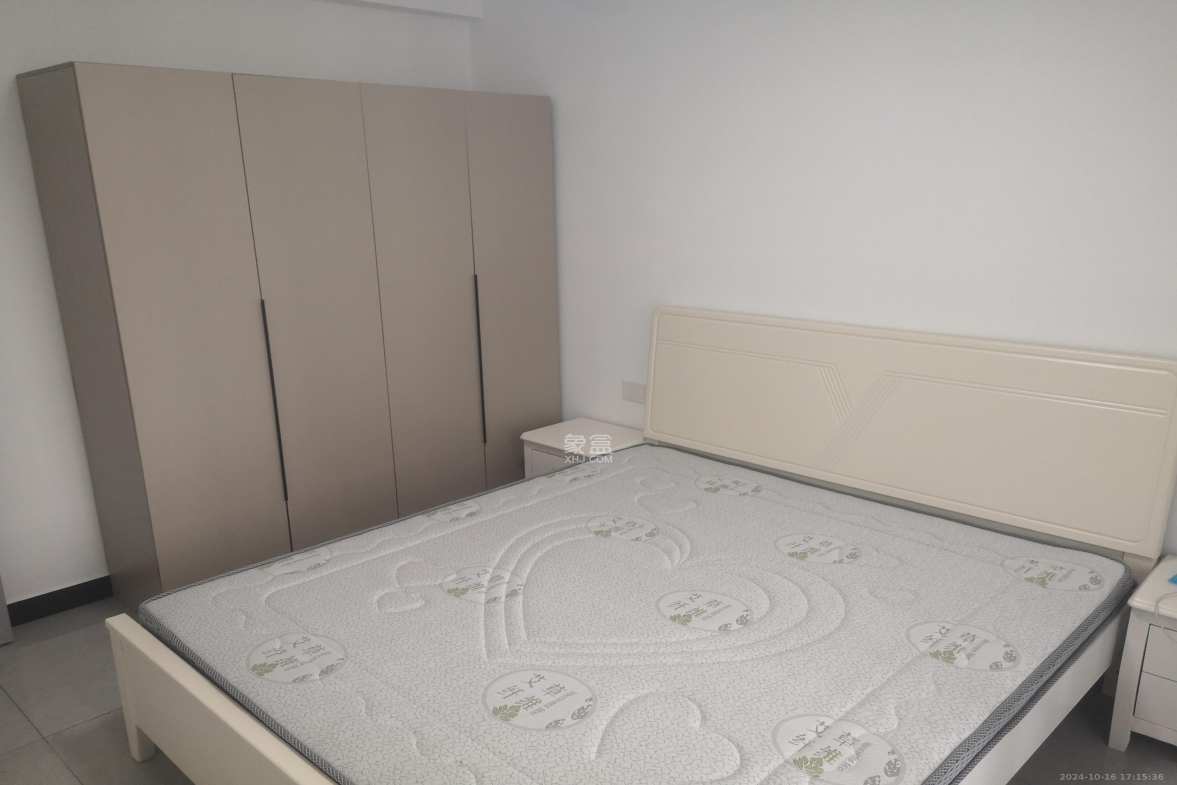 保利恒伟时光印象  3室2厅2卫    2600.0元/月室内图