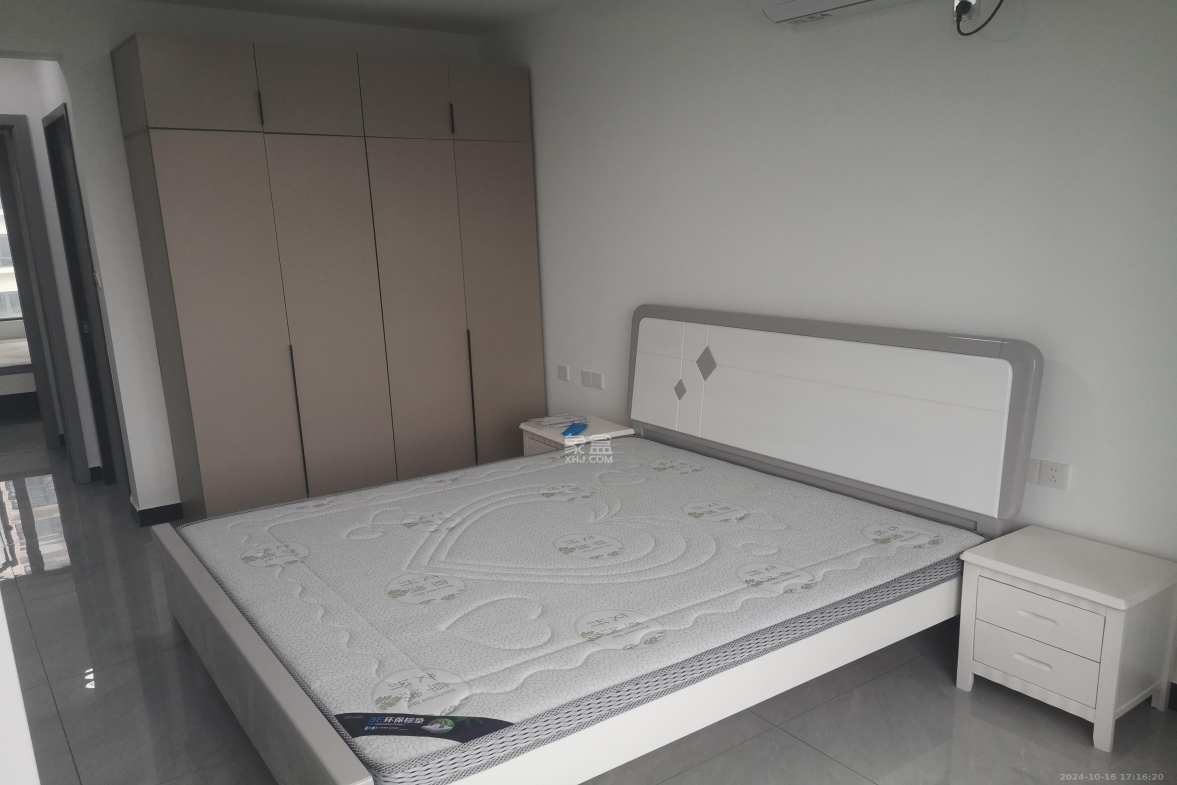 保利恒伟时光印象  3室2厅2卫    2600.0元/月室内图