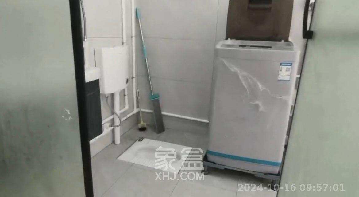 红商建材市场  1室1厅1卫   1300.00元/月室内图