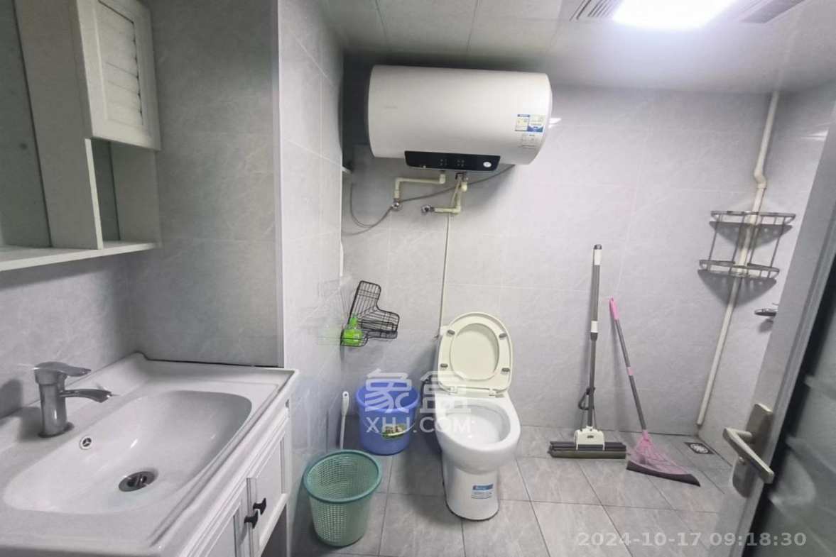 荣盛花语书苑  2室1厅1卫   2100.00元/月室内图