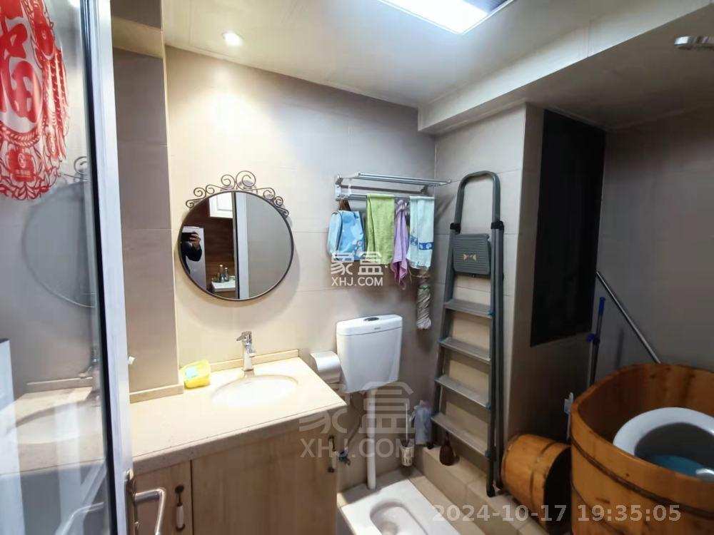 中建御山和苑  1室1厅1卫   1900.00元/月室内图
