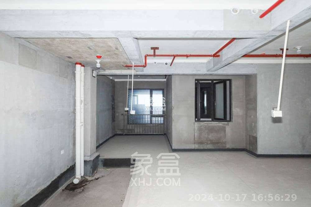 建发央著  4室2厅2卫   2000.00元/月室内图