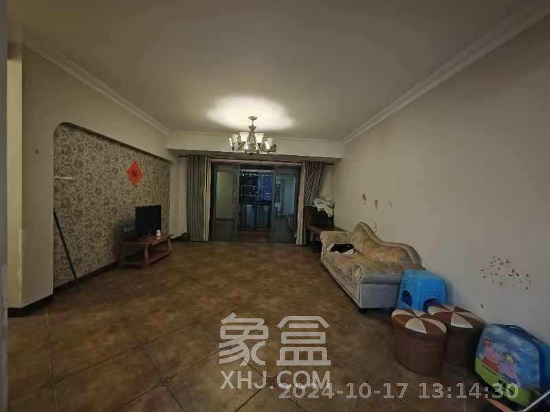 中城丽景香山园  4室2厅2卫   3000.00元/月室内图1