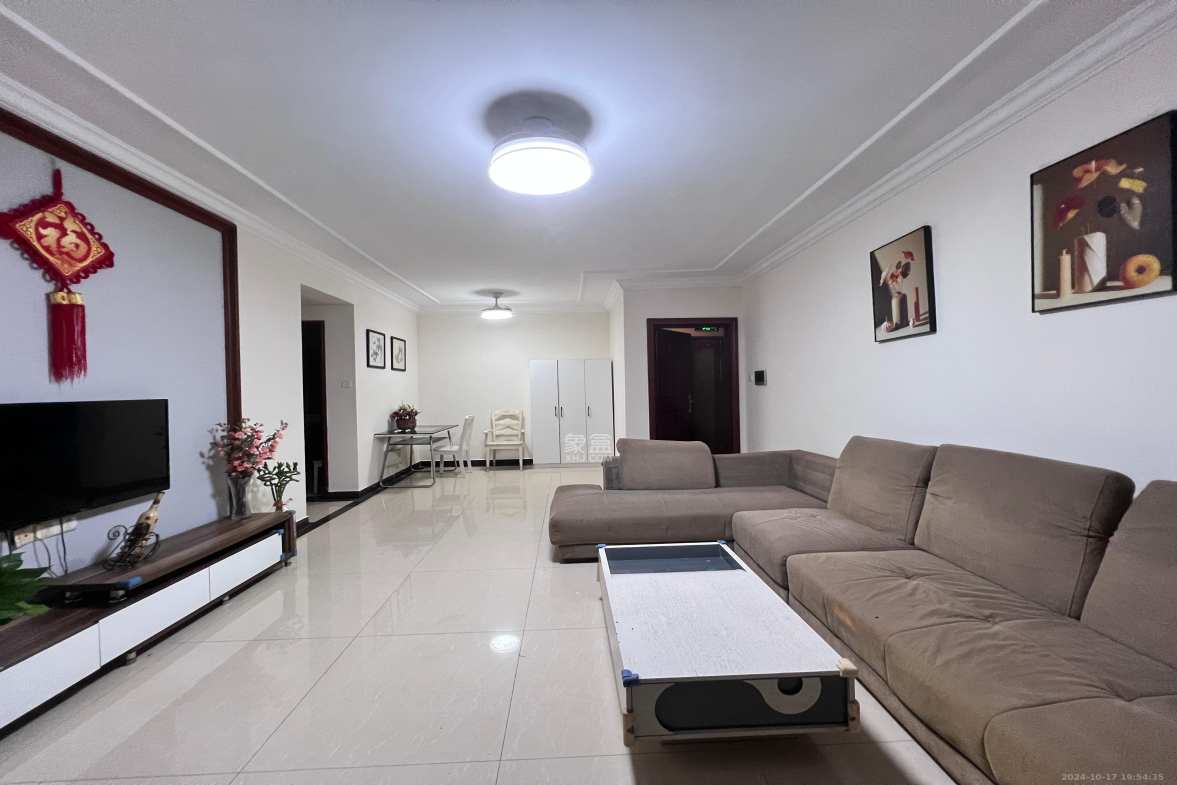 恒大绿洲  3室1厅2卫    2600.0元/月室内图