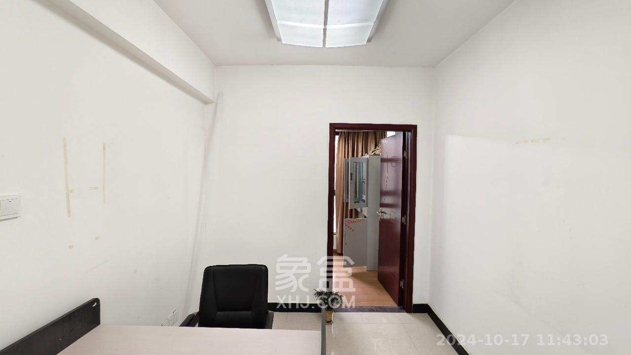 北辰三角洲D3区 3室2厅2卫 3500.0元/月 北辰三角洲D3区 3室2厅2卫 3500.0元/月室内图