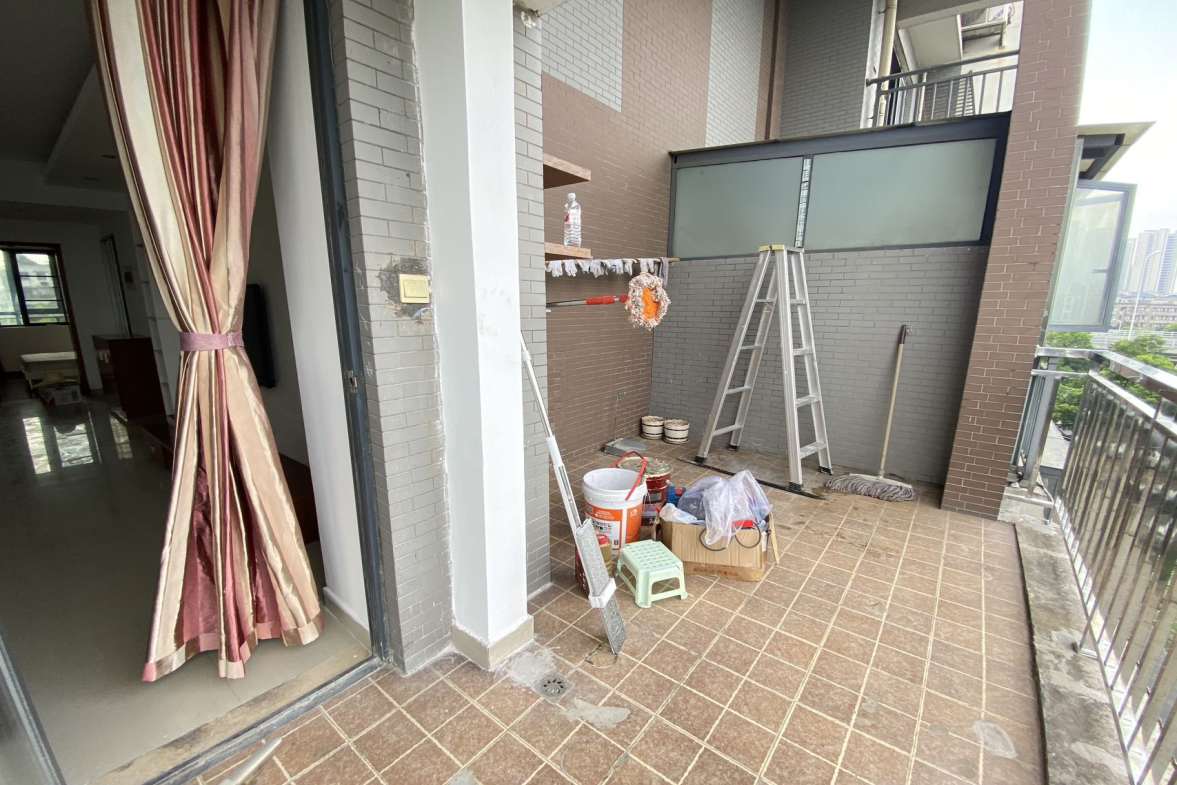 太一御江城  3室2厅2卫   1880.00元/月室内图