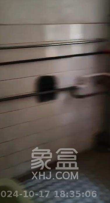 林业厅宿舍  4室1厅1卫   2200.00元/月室内图
