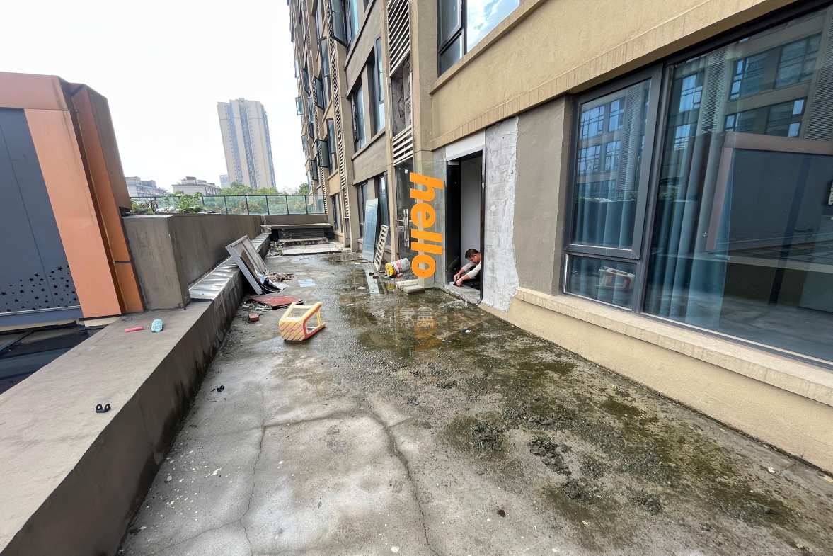 华润翡翠府  1室1厅1卫   4500.00元/月室内图