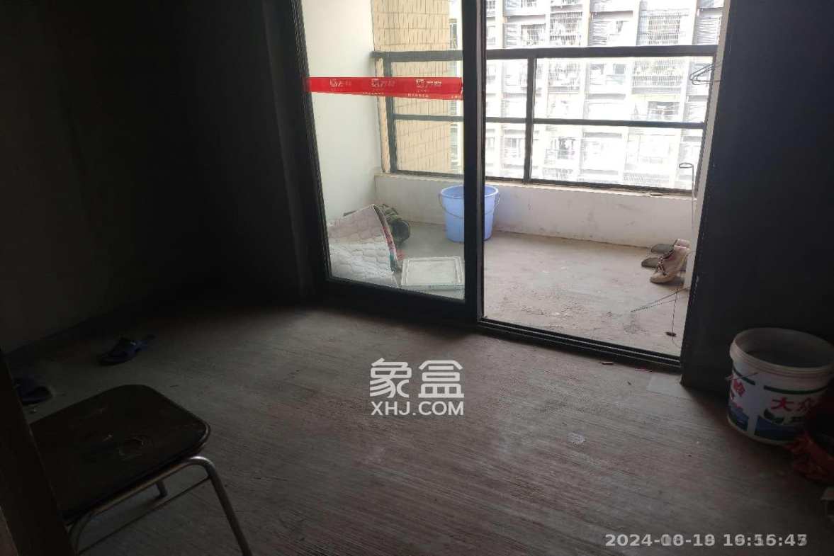 万科魅力之城  3室2厅1卫   1500.00元/月室内图