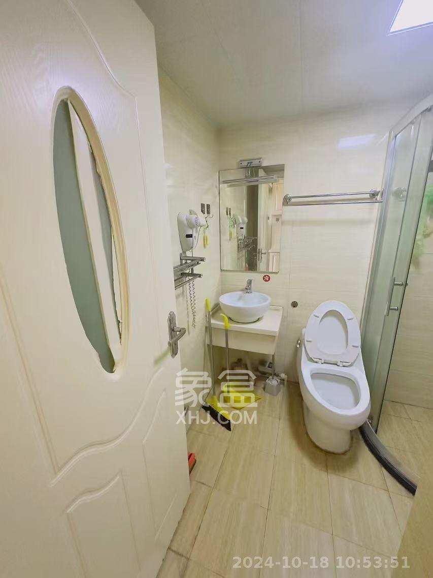 万芙锦城  1室1厅1卫   1350.00元/月室内图