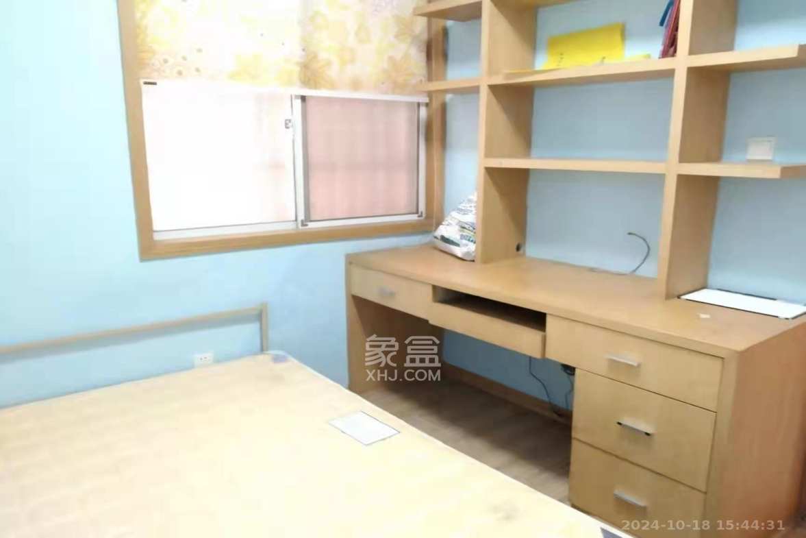 紫晶城  3室2厅1卫   2000.00元/月室内图