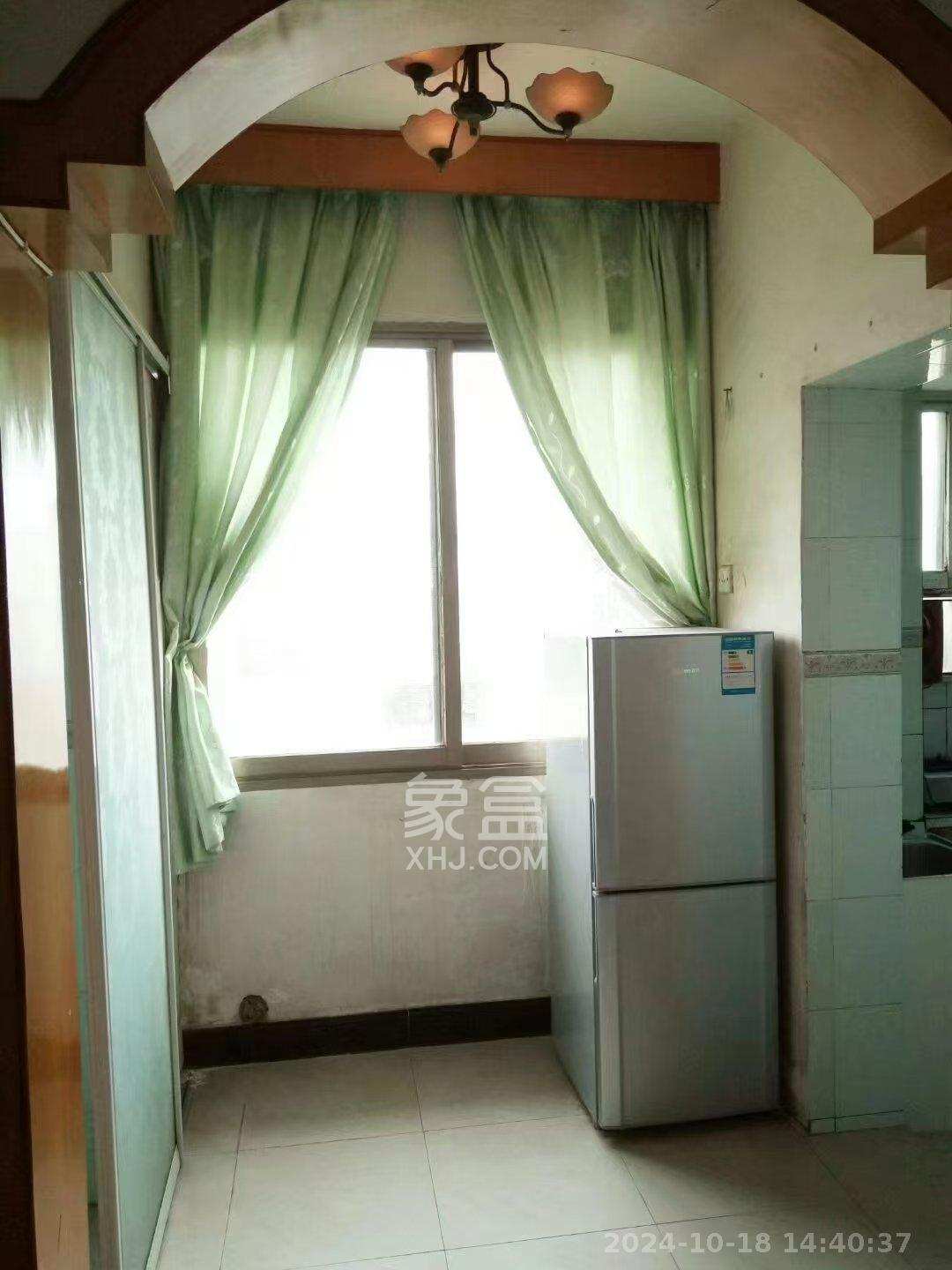 长邮一村(邮电宿舍)  1室0厅0卫    1200.0元/月 长邮一村(邮电宿舍)  1室0厅0卫    1200.0元/月室内图