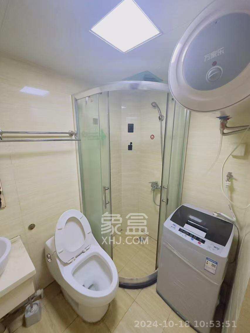 万芙锦城  1室1厅1卫   1350.00元/月室内图