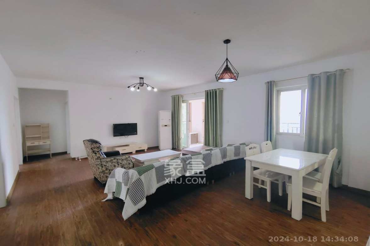 金科世界城  4室2厅1卫    3100.0元/月室内图1