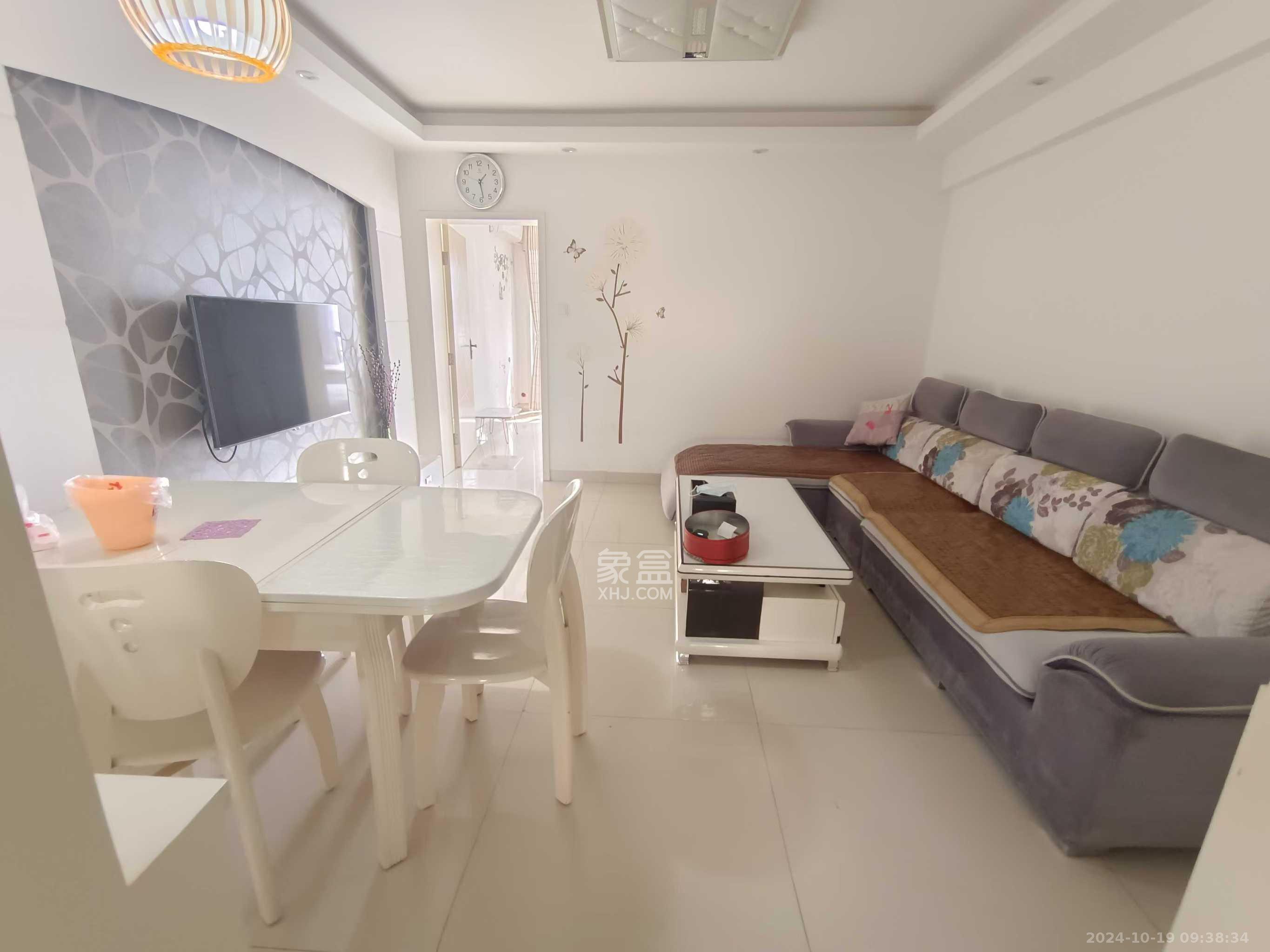 阳光100二期  1室1厅1卫    1800.0元/月