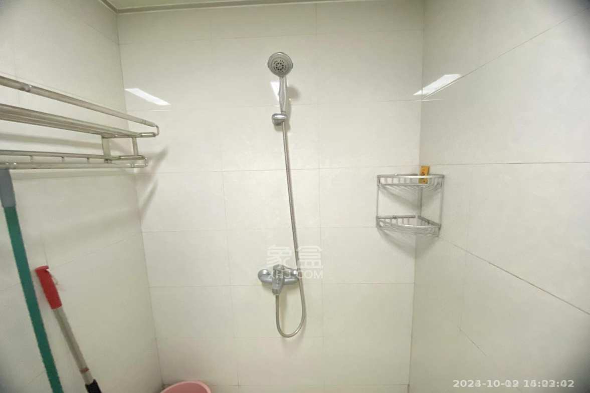 慈善大厦  1室1厅1卫   1100.00元/月室内图
