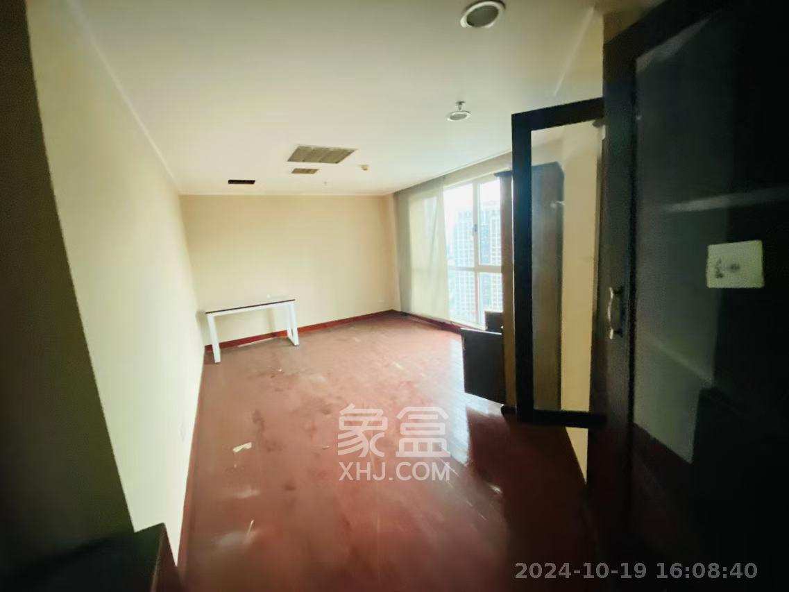 新时空  1室0厅0卫   36000.00元/月室内图