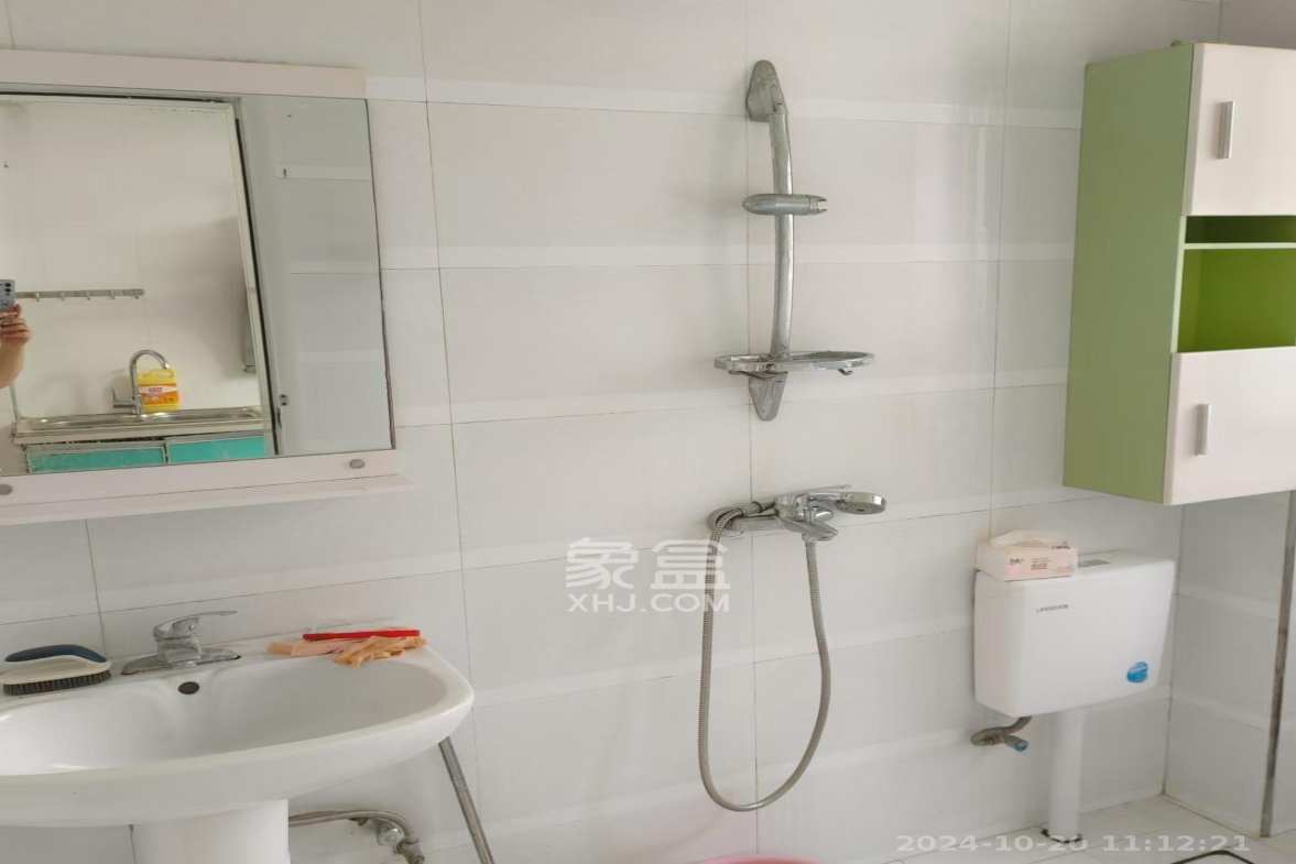 金桂小区一期  3室2厅1卫   1800.00元/月室内图
