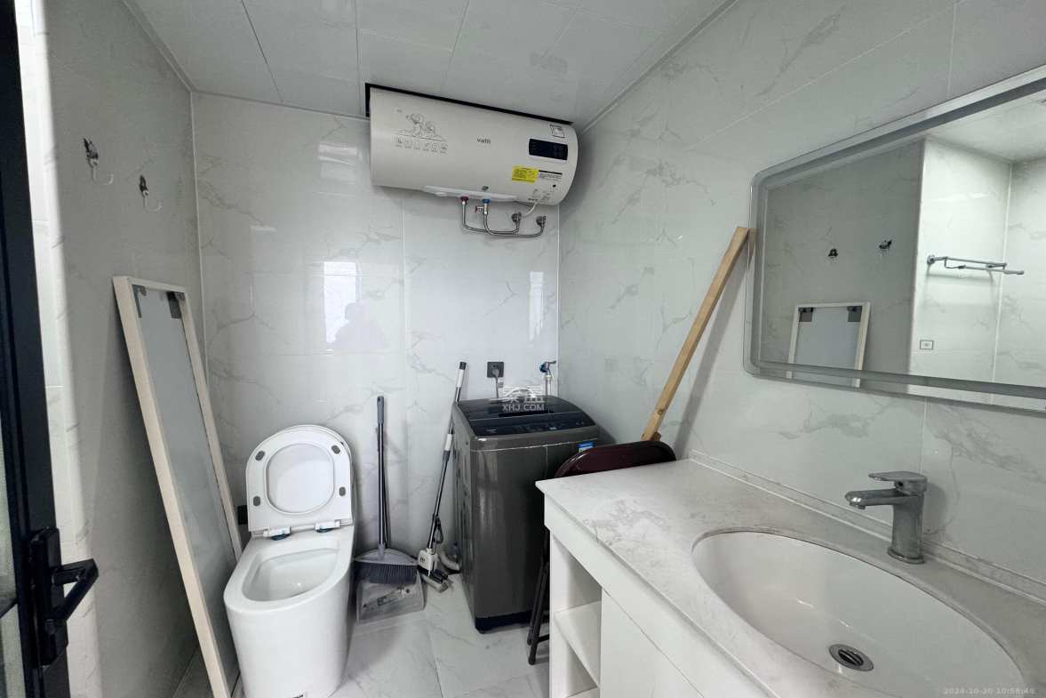 中建悦和城  1室1厅1卫   1600.00元/月室内图