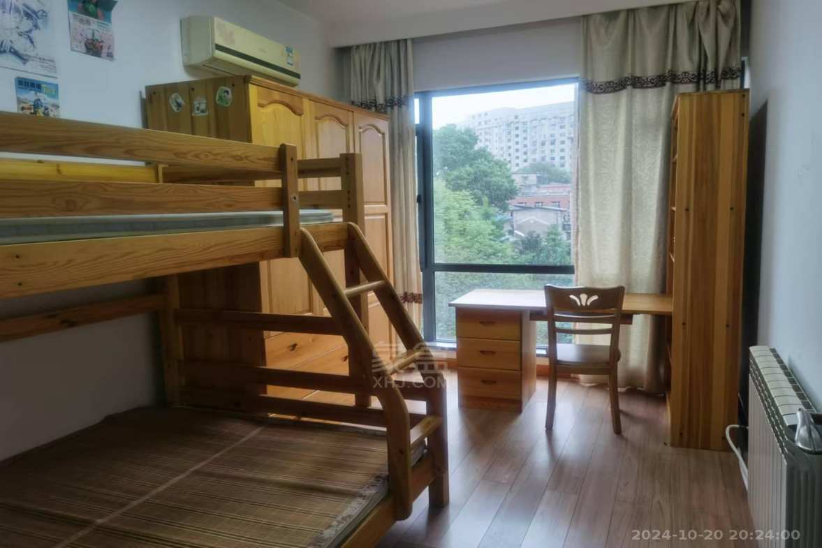 流金岁月-华晨国际  4室2厅3卫   2500.00元/月室内图