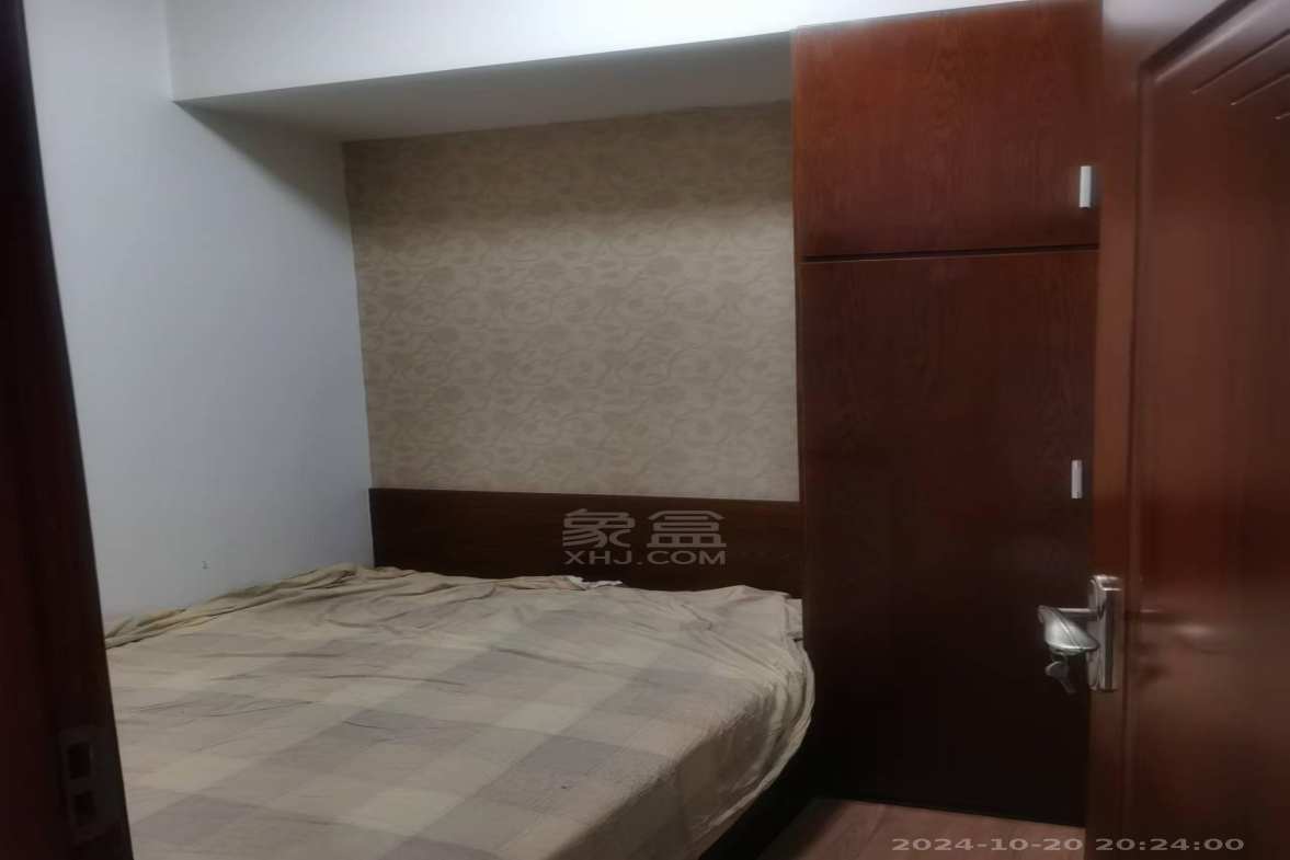 流金岁月-华晨国际  4室2厅3卫   2500.00元/月室内图