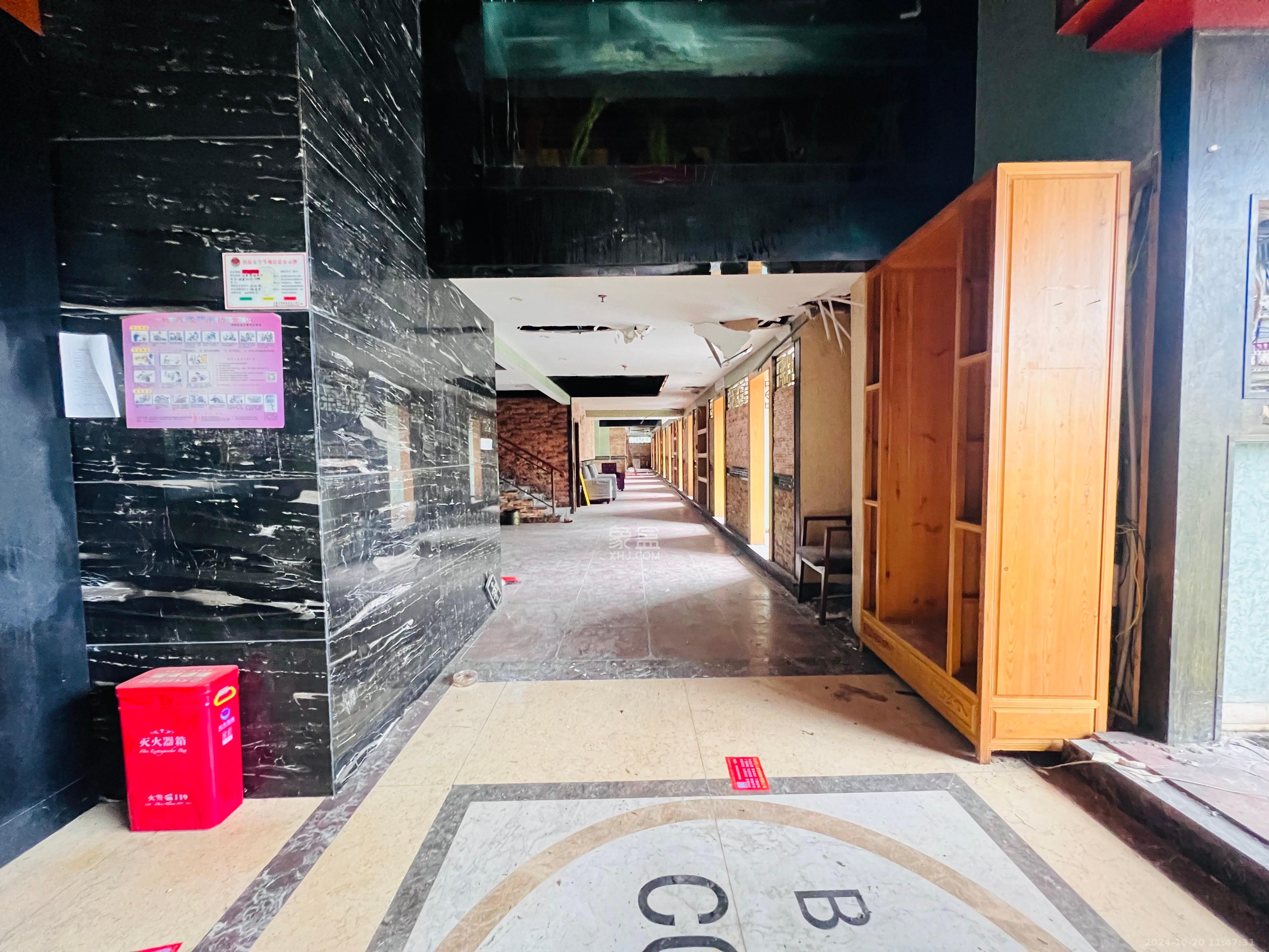 达美D6区   574.0㎡      20000.0元/月