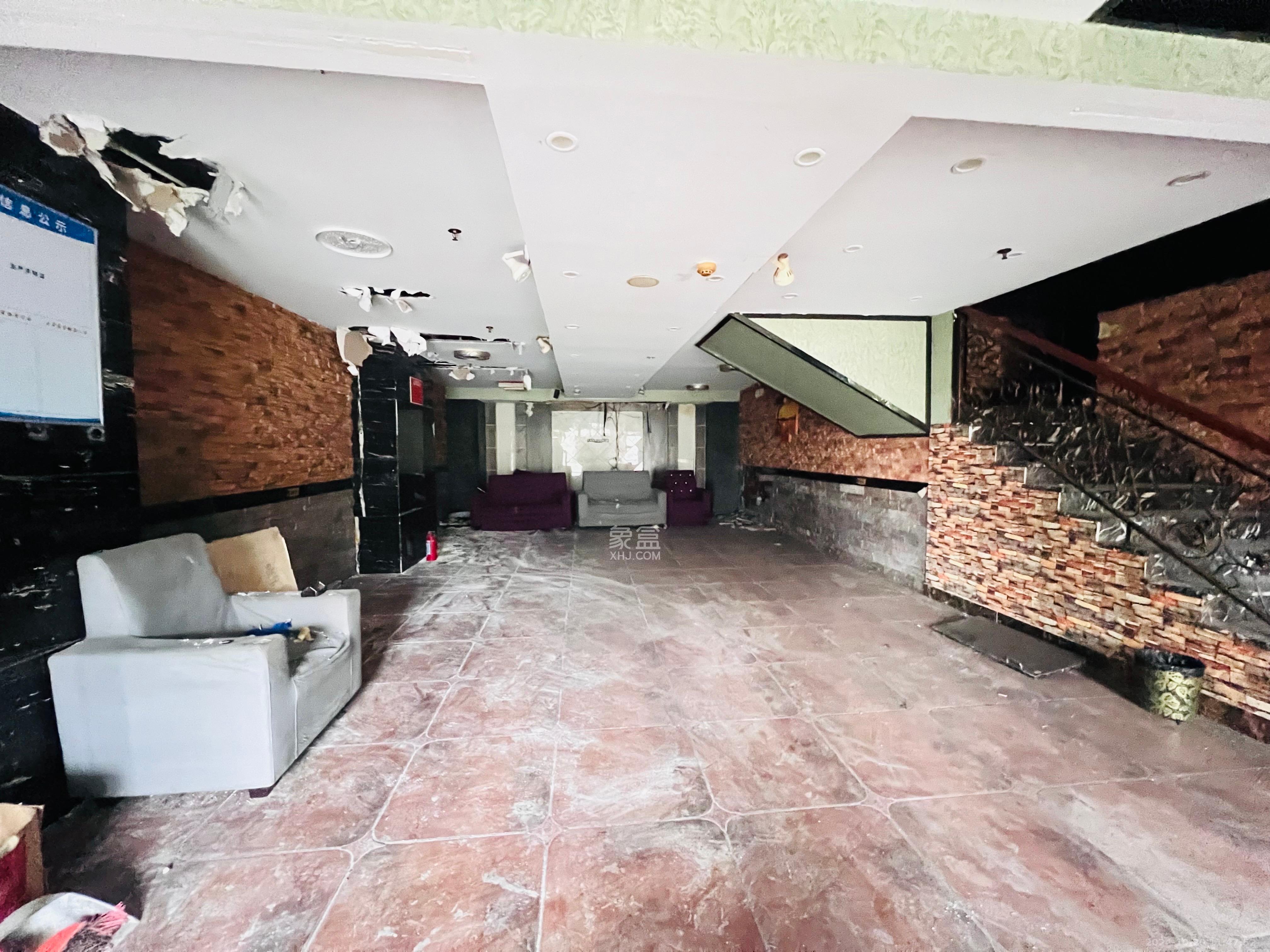 达美D6区   574.0㎡      20000.0元/月室内图