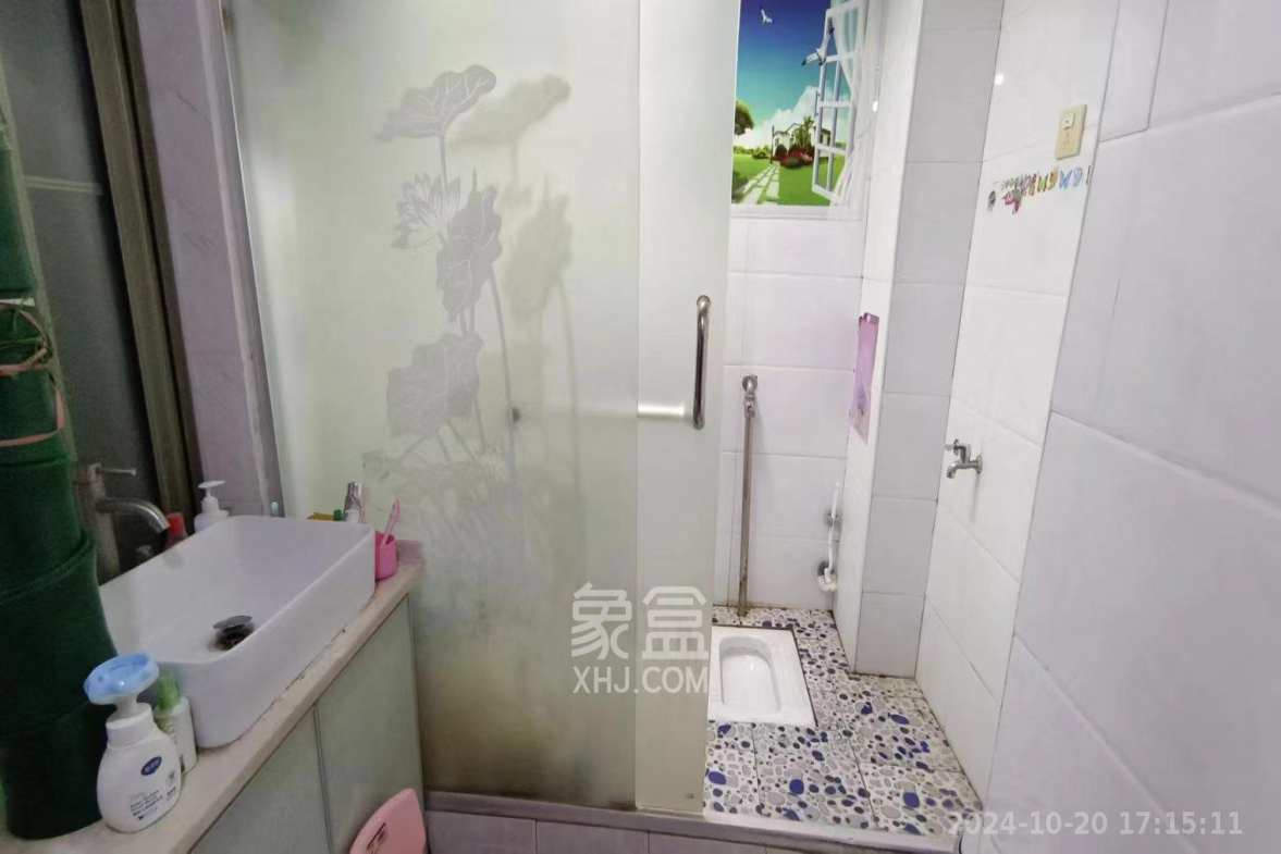 万象凯旋湾  1室1厅1卫   1500.00元/月室内图