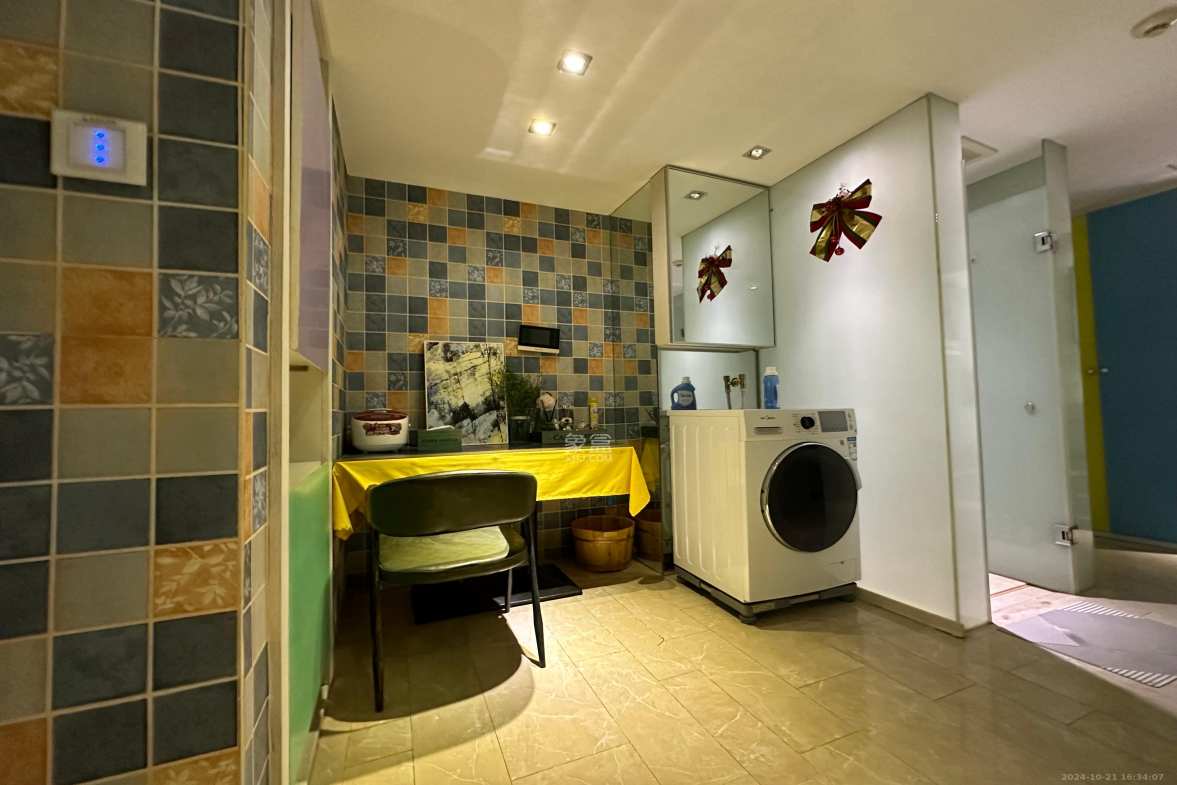 泊富公寓(泊富国际广场) 1室1厅1卫 3200.0元/月 泊富公寓(泊富国际广场) 1室1厅1卫 3200.0元/月室内图