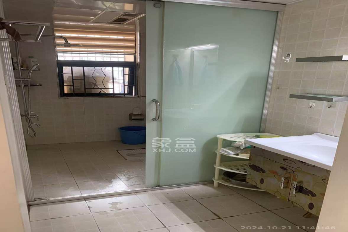 中建麓山和苑  3室2厅1卫   1800.00元/月室内图