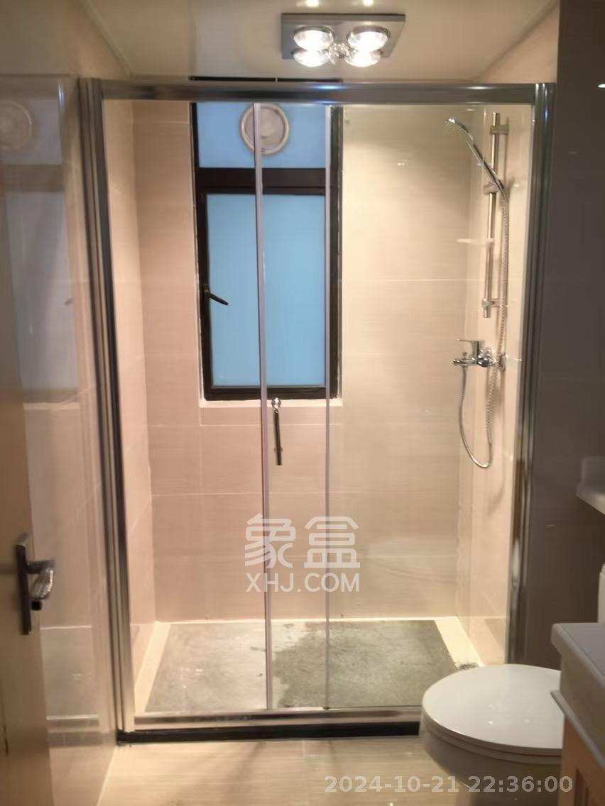 中海国际三期 3室2厅2卫 2200.0元/月 中海国际三期 3室2厅2卫 2200.0元/月室内图