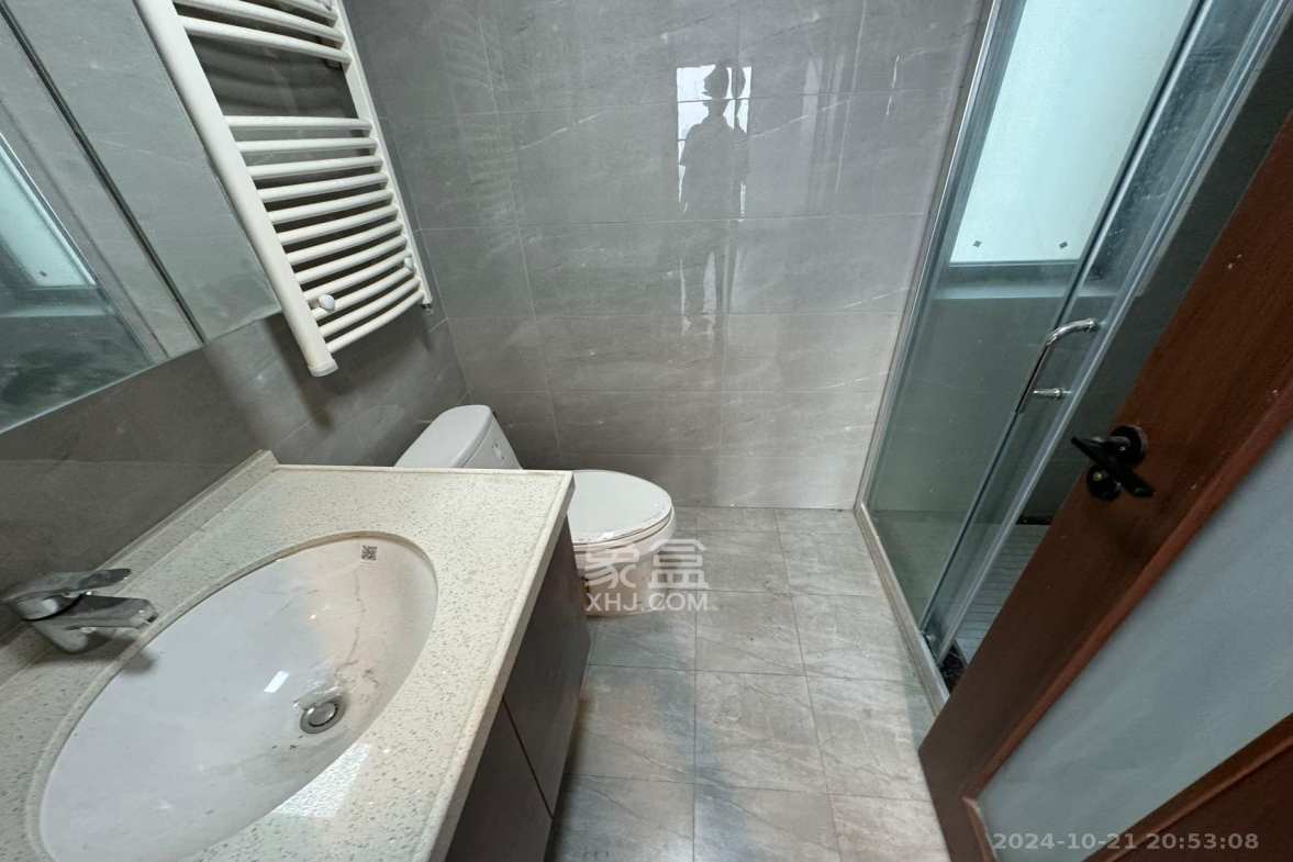 绿地长沙城际空间站(绿地新里佳苑) 3室2厅1卫 4200.0元/月 绿地长沙城际空间站(绿地新里佳苑) 3室2厅1卫 4200.0元/月室内图