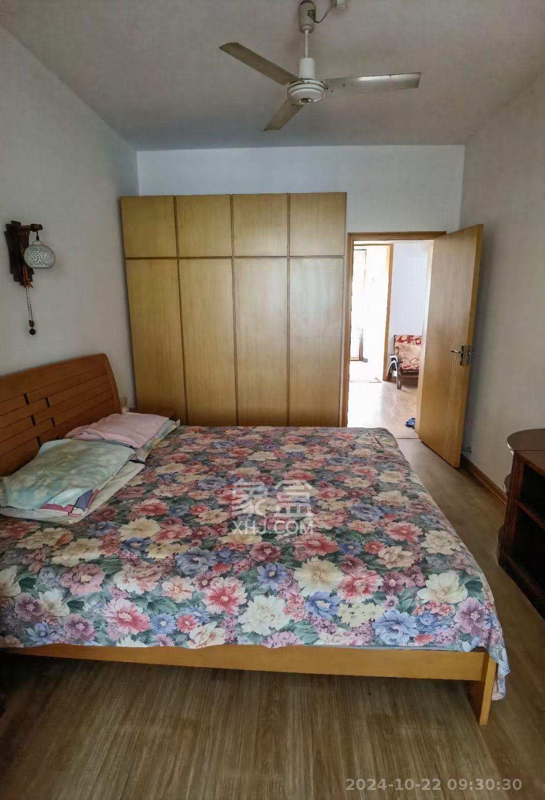 邮电新村  3室1厅1卫   2380.00元/月室内图