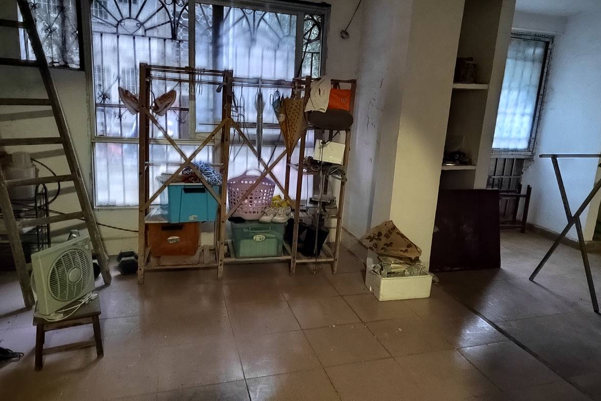 行署十单位家属房 2室1厅1卫 800.0元/月 行署十单位家属房 2室1厅1卫 800.0元/月室内图