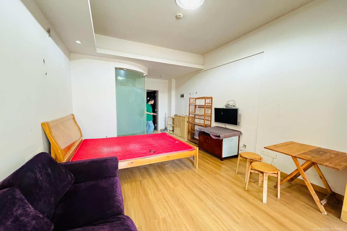 水岸世景  1室1厅1卫   1150.00元/月室内图