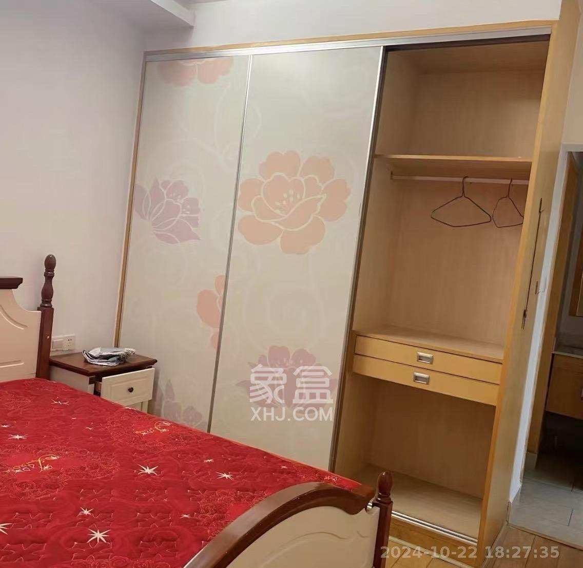 盛德碧瑞庭  3室2厅2卫   2000.00元/月室内图1