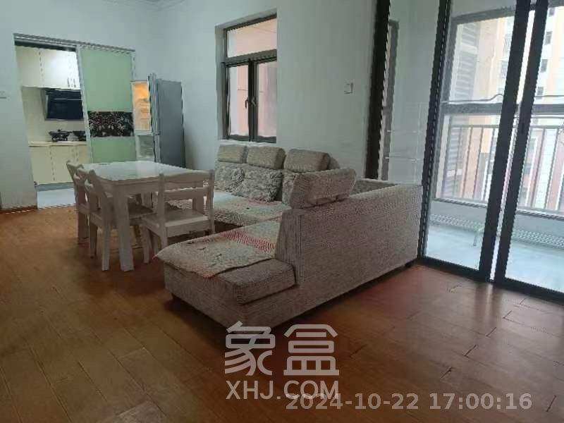 米兰春天  1室0厅1卫   2200.00元/月室内图1