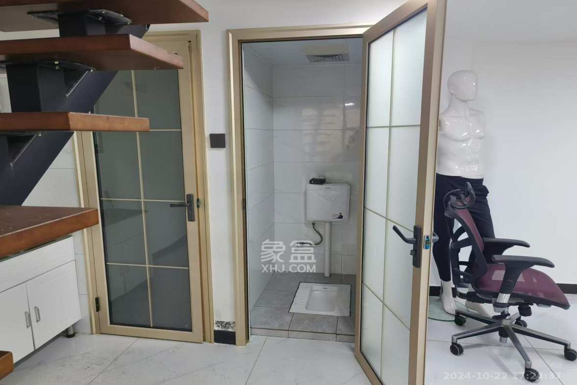建发央玺（建发泱玺雅苑）  6室2厅1卫   5100.00元/月室内图