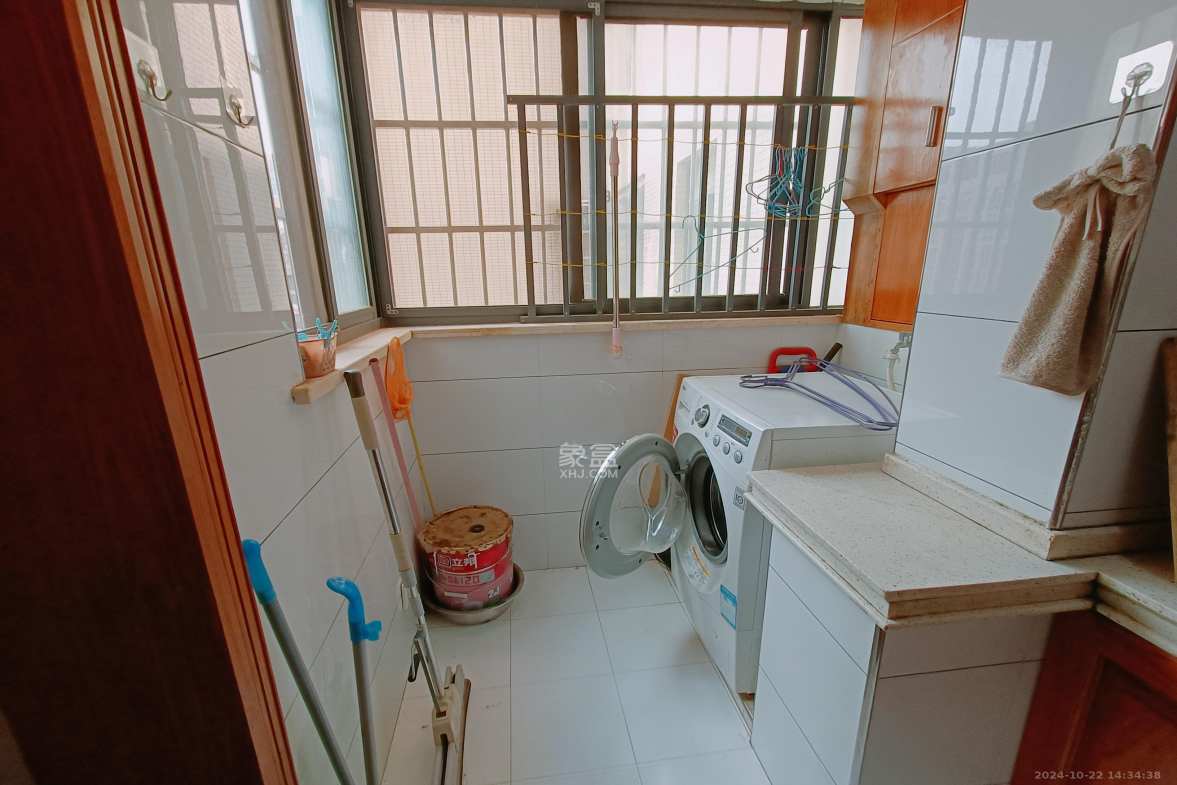 兰亭优壳（隽峰苑）  3室2厅1卫   2100.00元/月室内图