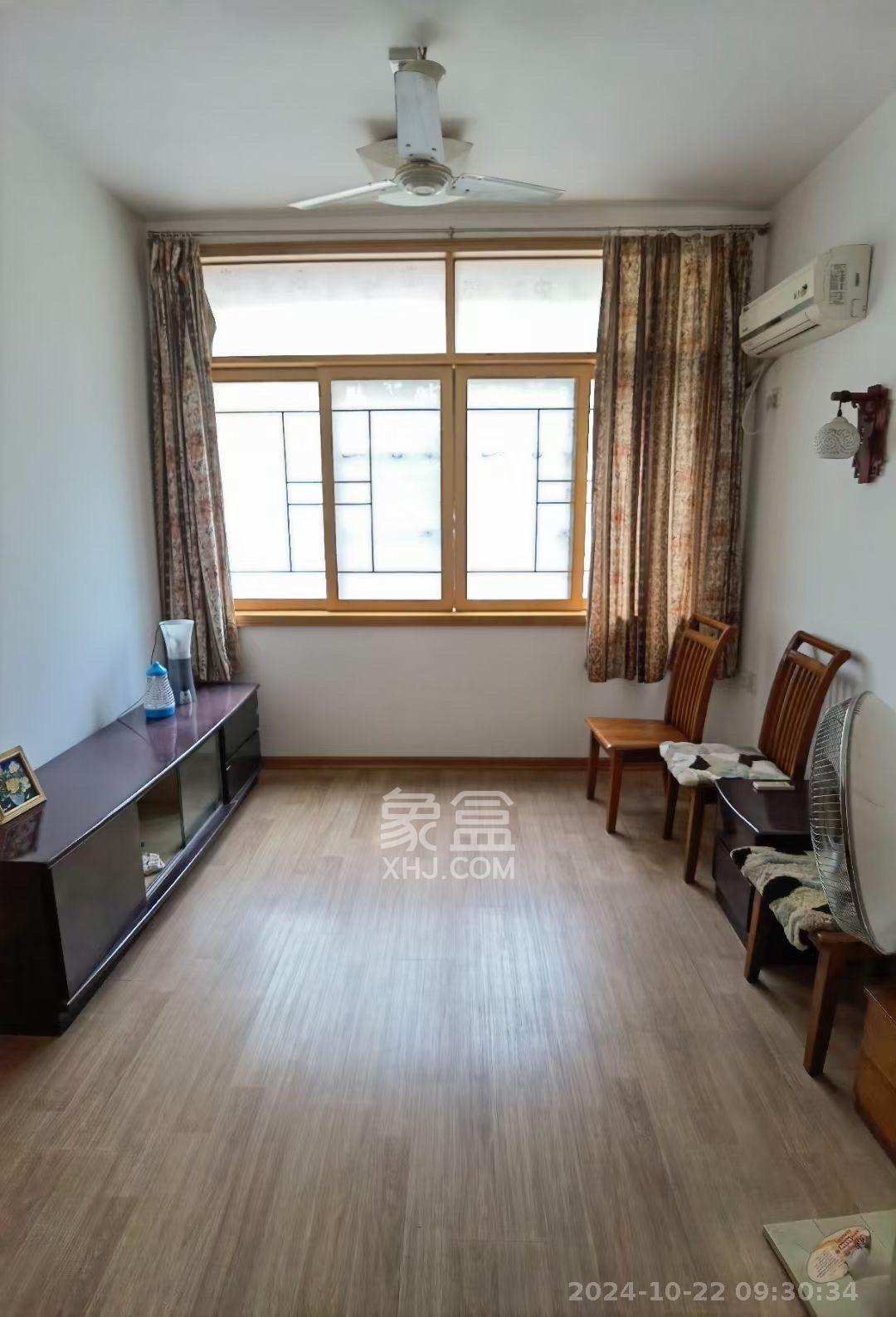 邮电新村  3室1厅1卫   2380.00元/月室内图