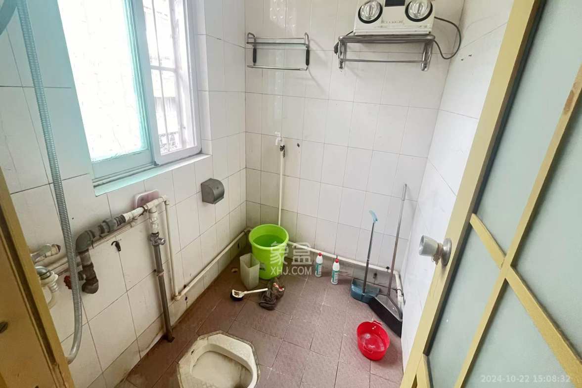 铸造厂宿舍  2室1厅1卫   1400.00元/月室内图