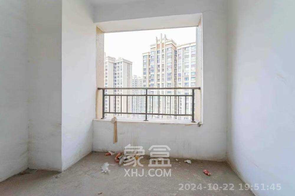 阳光城尚东湾青云苑  3室2厅2卫   1600.00元/月室内图