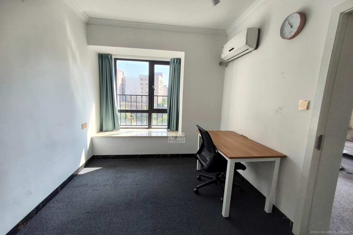 中海新城熙岸（中信新城五期）  2室1厅1卫    1800.0元/月室内图