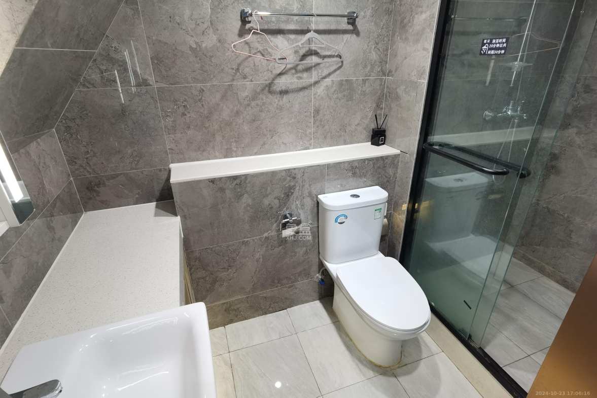 华远华时代  2室1厅1卫   3200.00元/月室内图