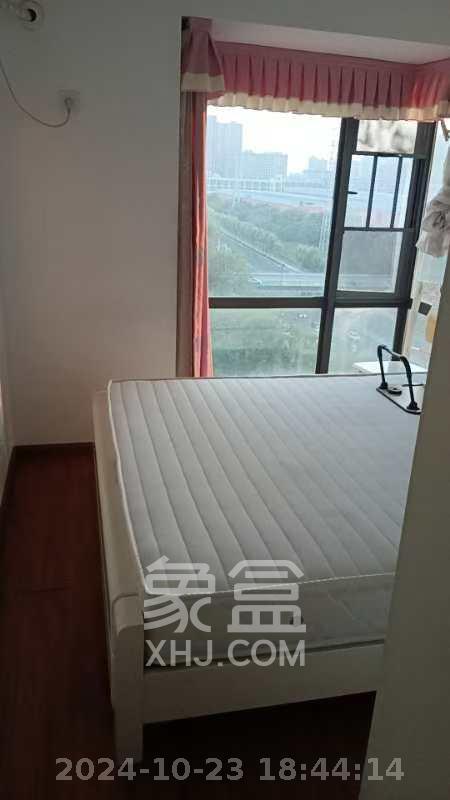 海伦春天 2室1厅1卫 1800.0元/月