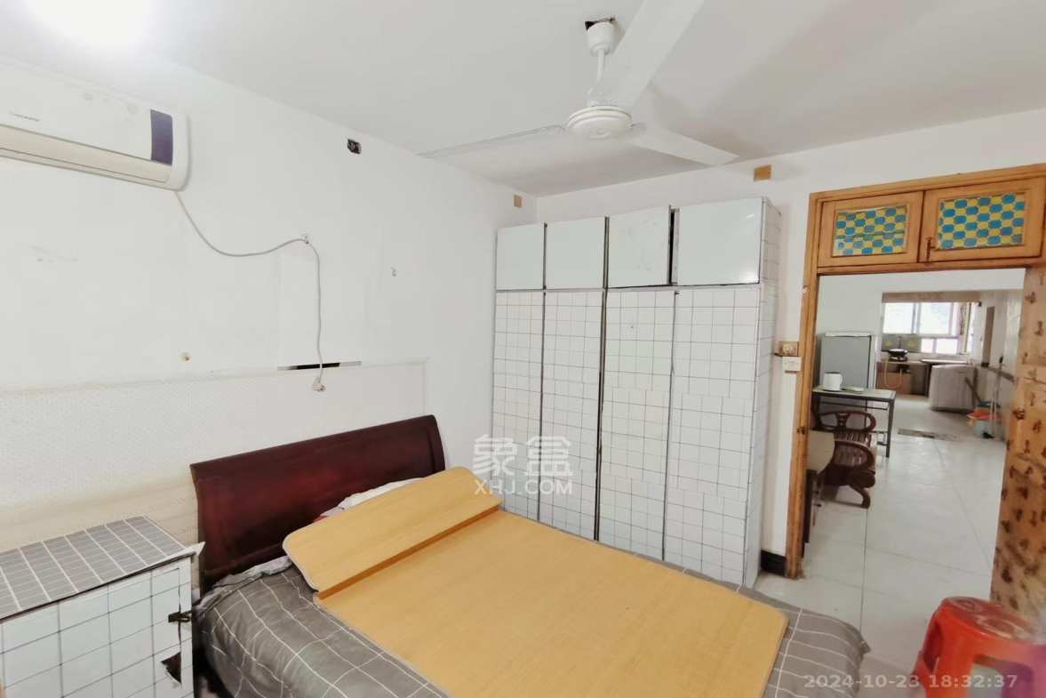 百善台小区 2室2厅1卫 1500.0元/月 百善台小区 2室2厅1卫 1500.0元/月室内图