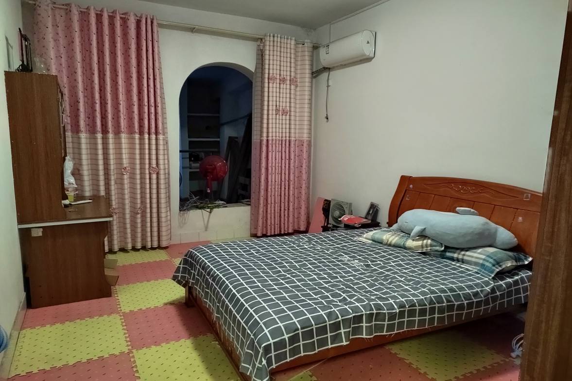 行署十单位家属房  2室1厅1卫    800.0元/月室内图