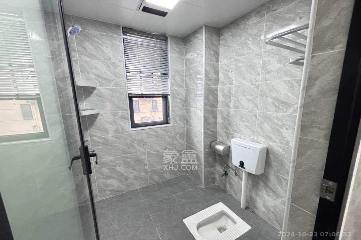 澳海望洲府 3室2厅1卫 2200.0元/月 澳海望洲府 3室2厅1卫 2200.0元/月室内图