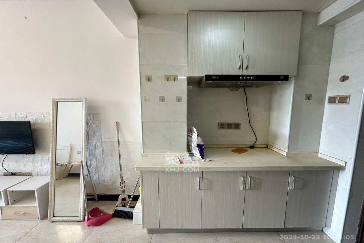 中建芙蓉嘉苑  1室1厅1卫    1200.0元/月户型图